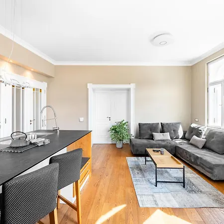Apartment Cozy Place With Wonderful View Prag